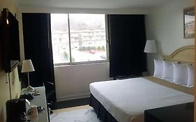 Meadowlands View Hotel